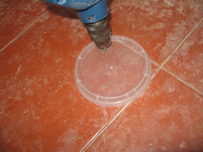 קדיחה במכסה